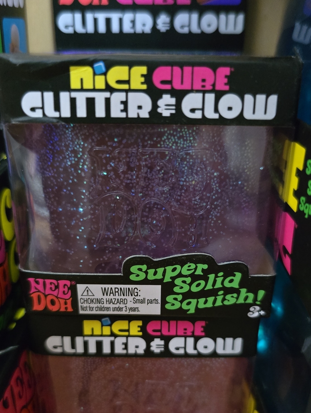 Nice Cube Glitter & Glow Purple Super Solid Squish!